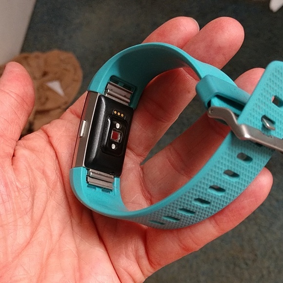 Fitbit - Picture 3 of 7